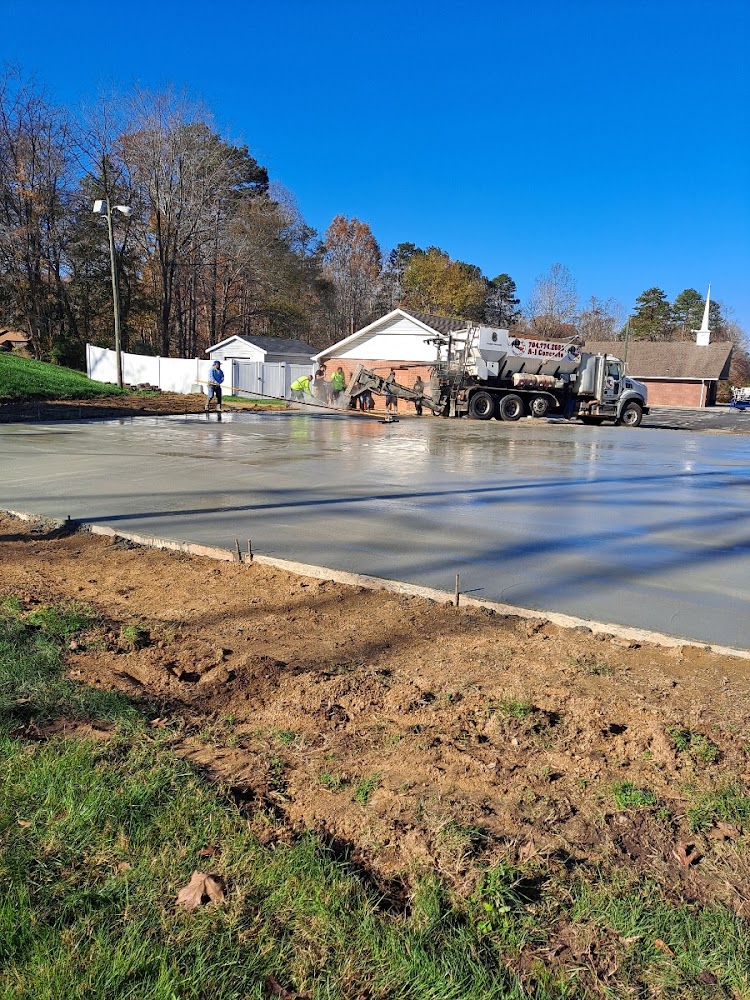 Victor Concrete & Lawn Care, LLC